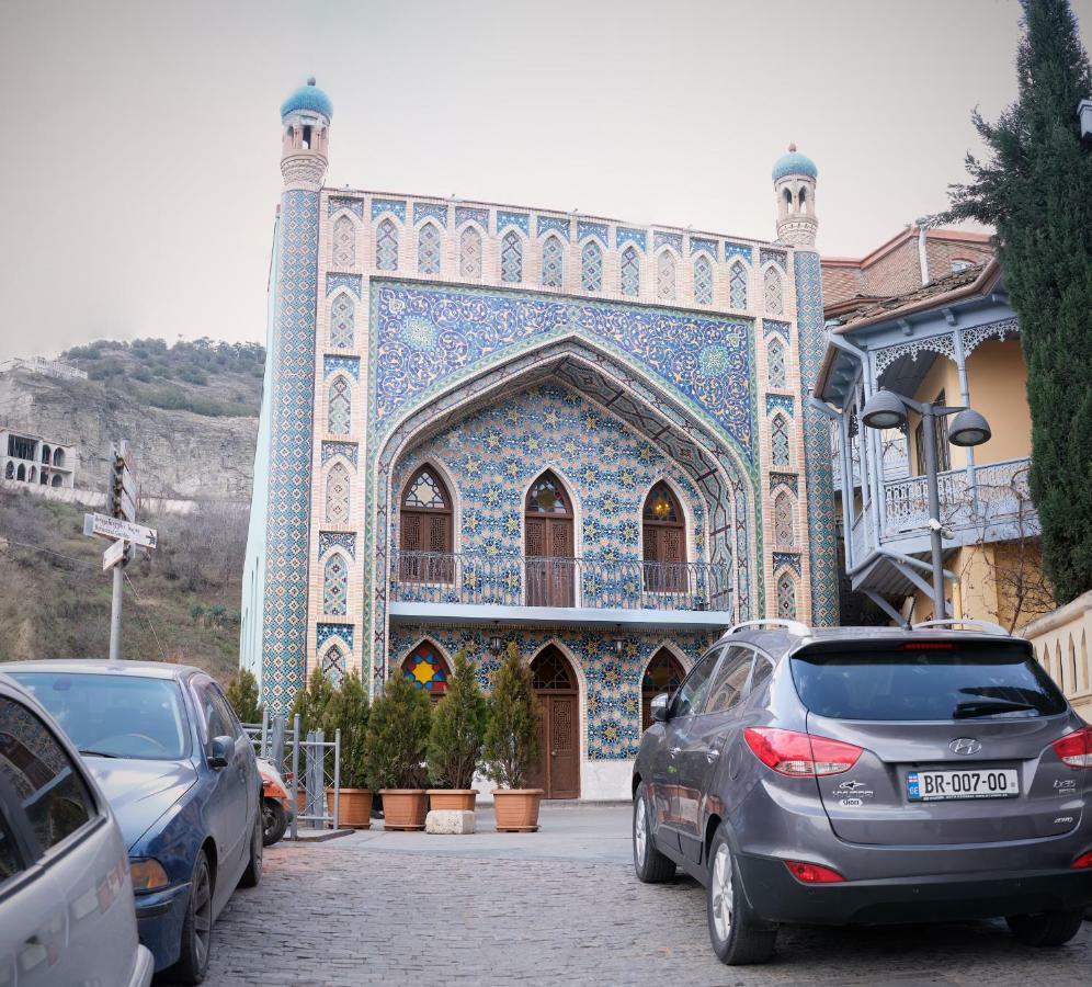 Nina' Cozy Apartment Tbilisi Bagian luar foto