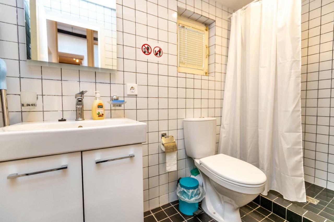 Nina' Cozy Apartment Tbilisi Bagian luar foto